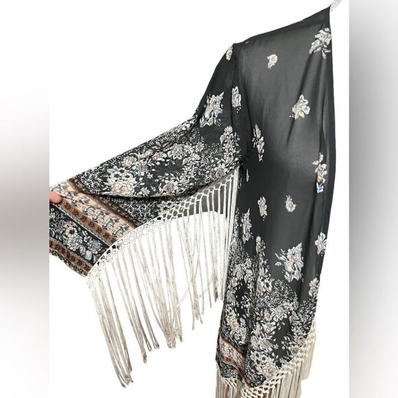 Abercrombie & Fitch Boho Cover Up Cardigan Black Floral Fringe Kimono Gypsy S - Picture 3 of 7